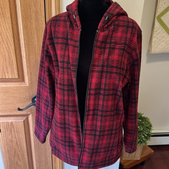 Woolrich Women's Black and Red Checkered Hooded Utility Jacket size medium - Picture 9 of 9